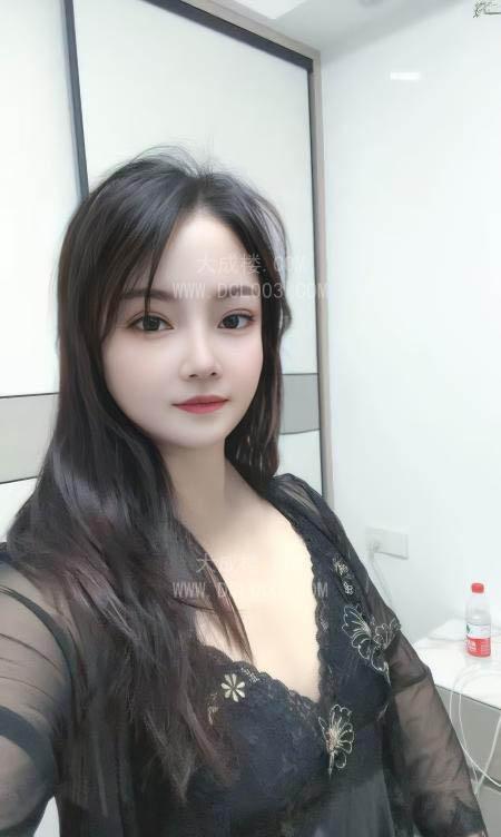 贵阳观山湖肉臀大奶妹