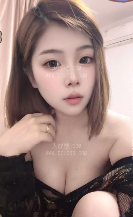 合肥短发大白屁股嫩妹