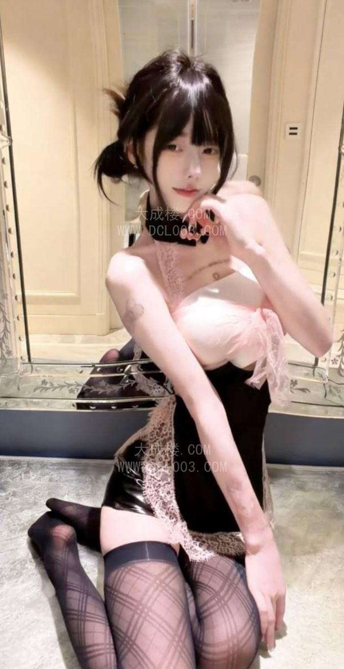 北京天菜嫩妹制服多花样多 