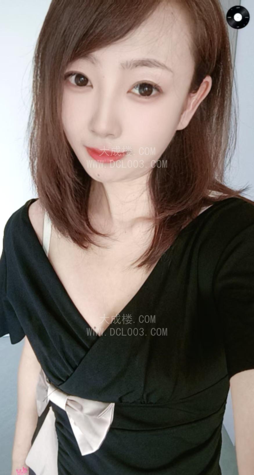 津南新人娇小少妇