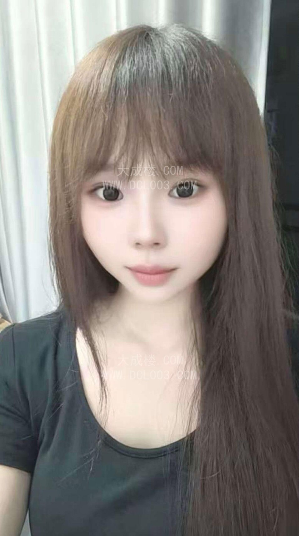 白云清纯粉嫩水多小美女妃妃