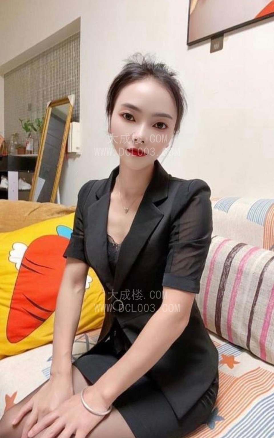 南岸排骨精朵朵