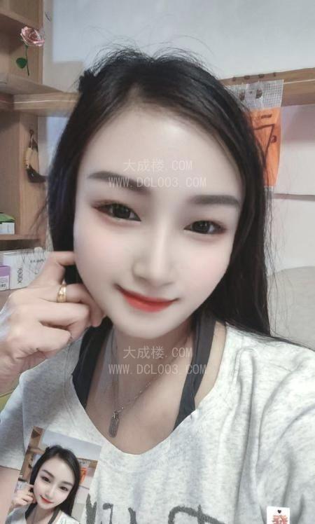 性价比大胸妹子