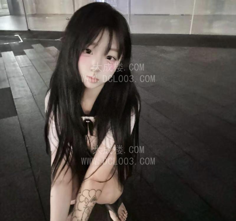 南京高颜值新人咪咪妹妹