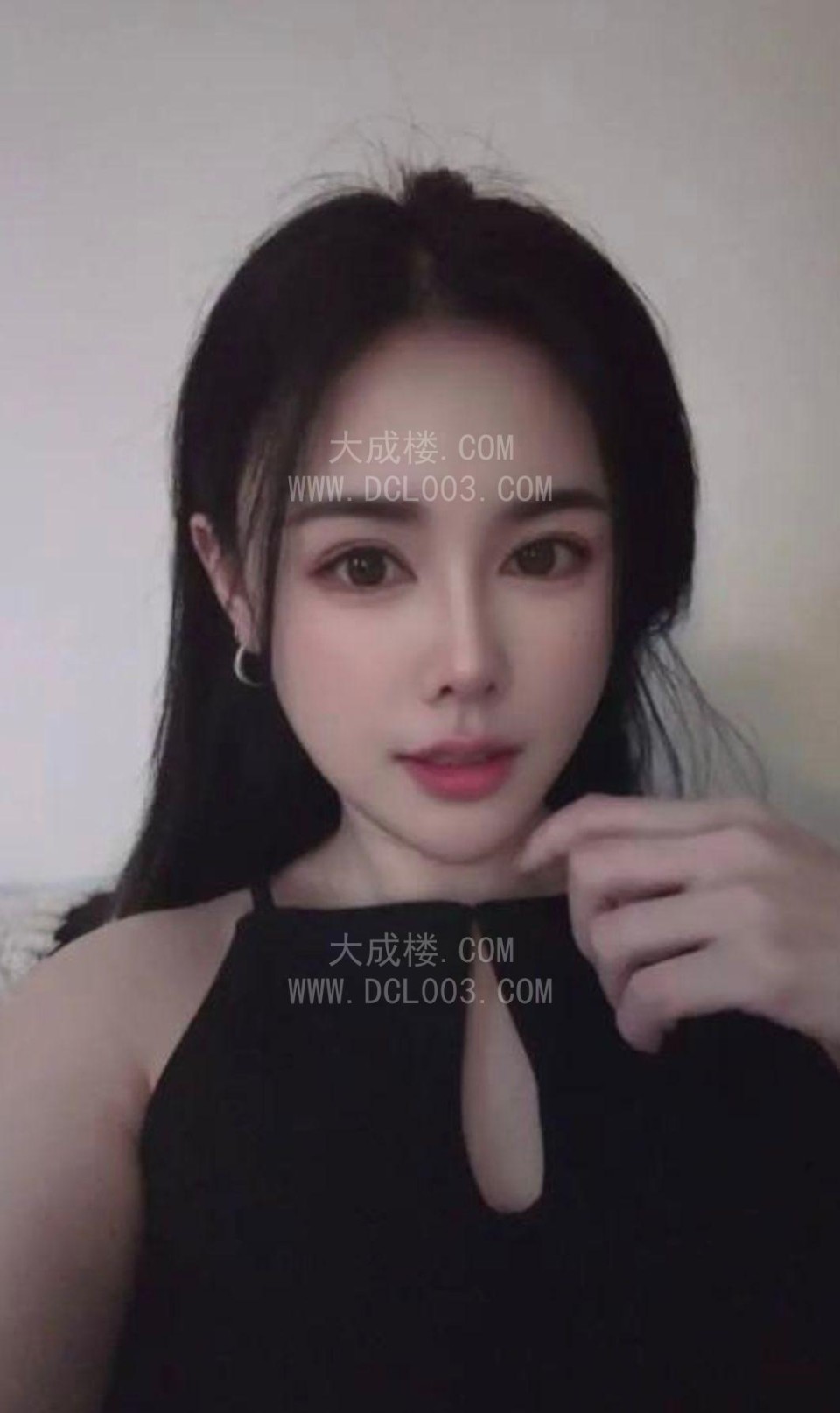 静安情调女迪娜