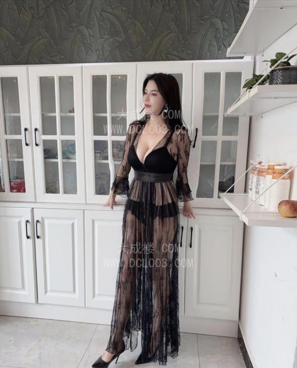 回锅大胸少妇琳琪