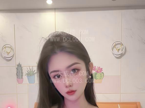 瑜伽老师夏茉