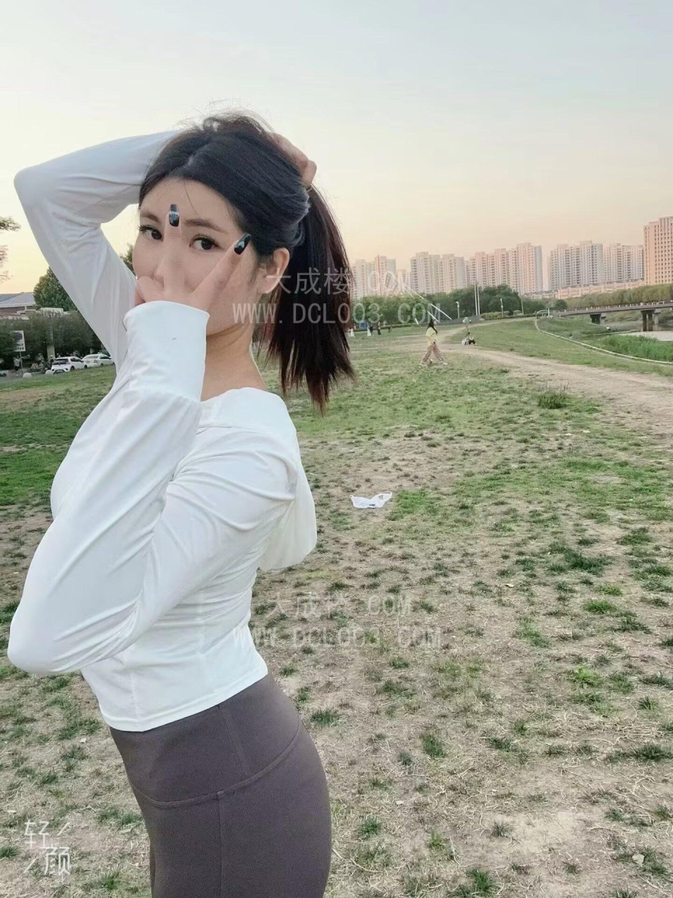 高颜值妹子