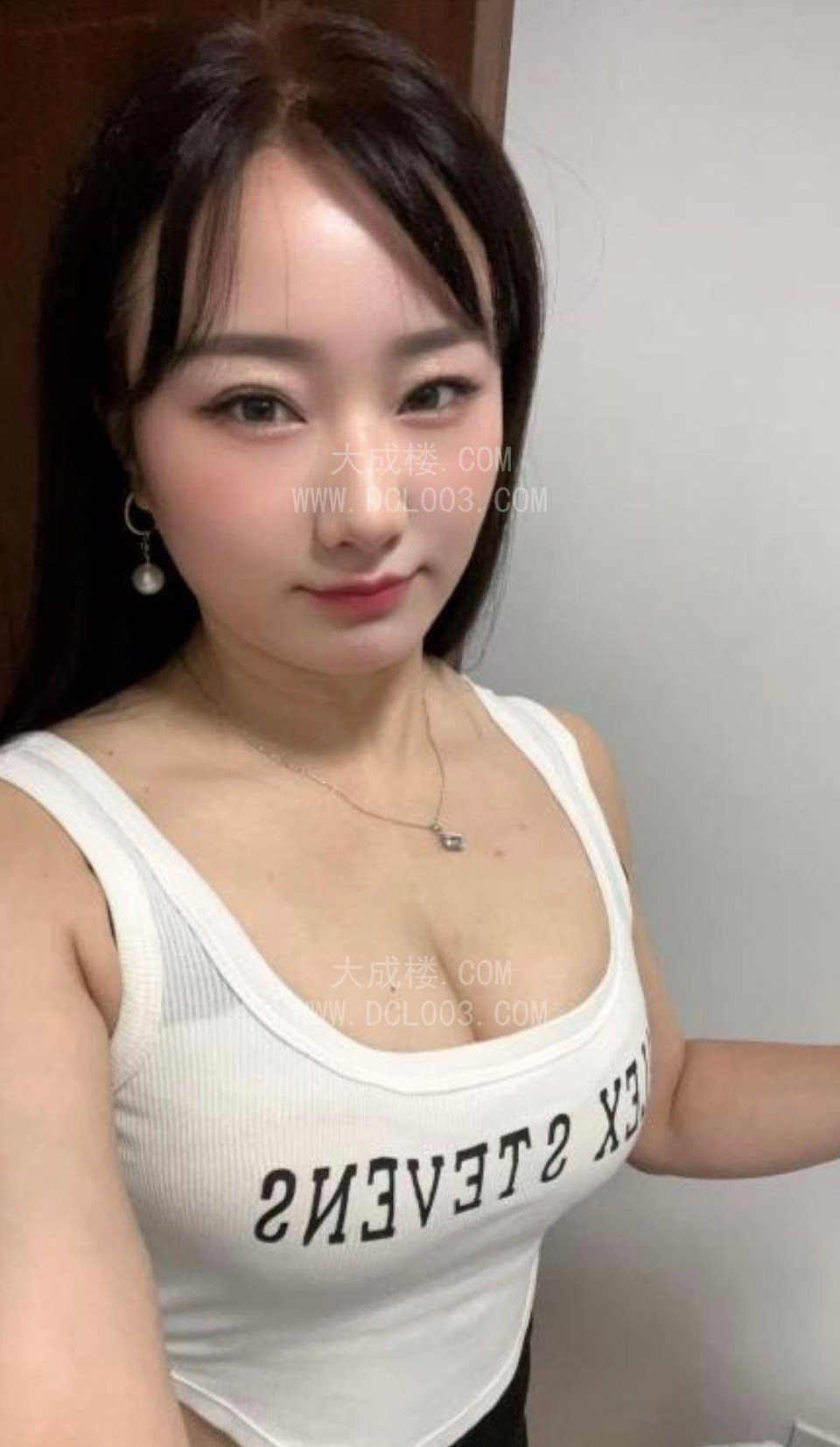 腿精薇薇