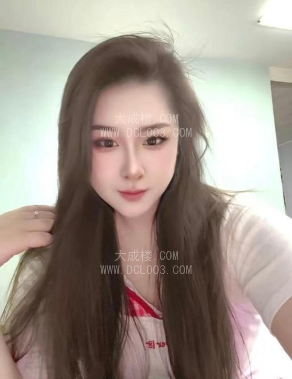 南京高颜值三通大胸妹妹