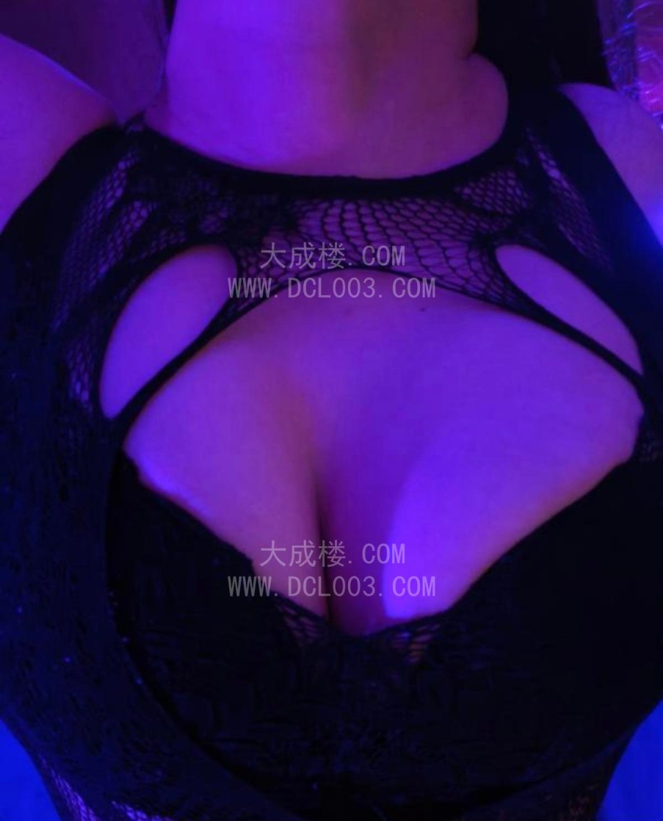 成都D杯大奶扎实服务控