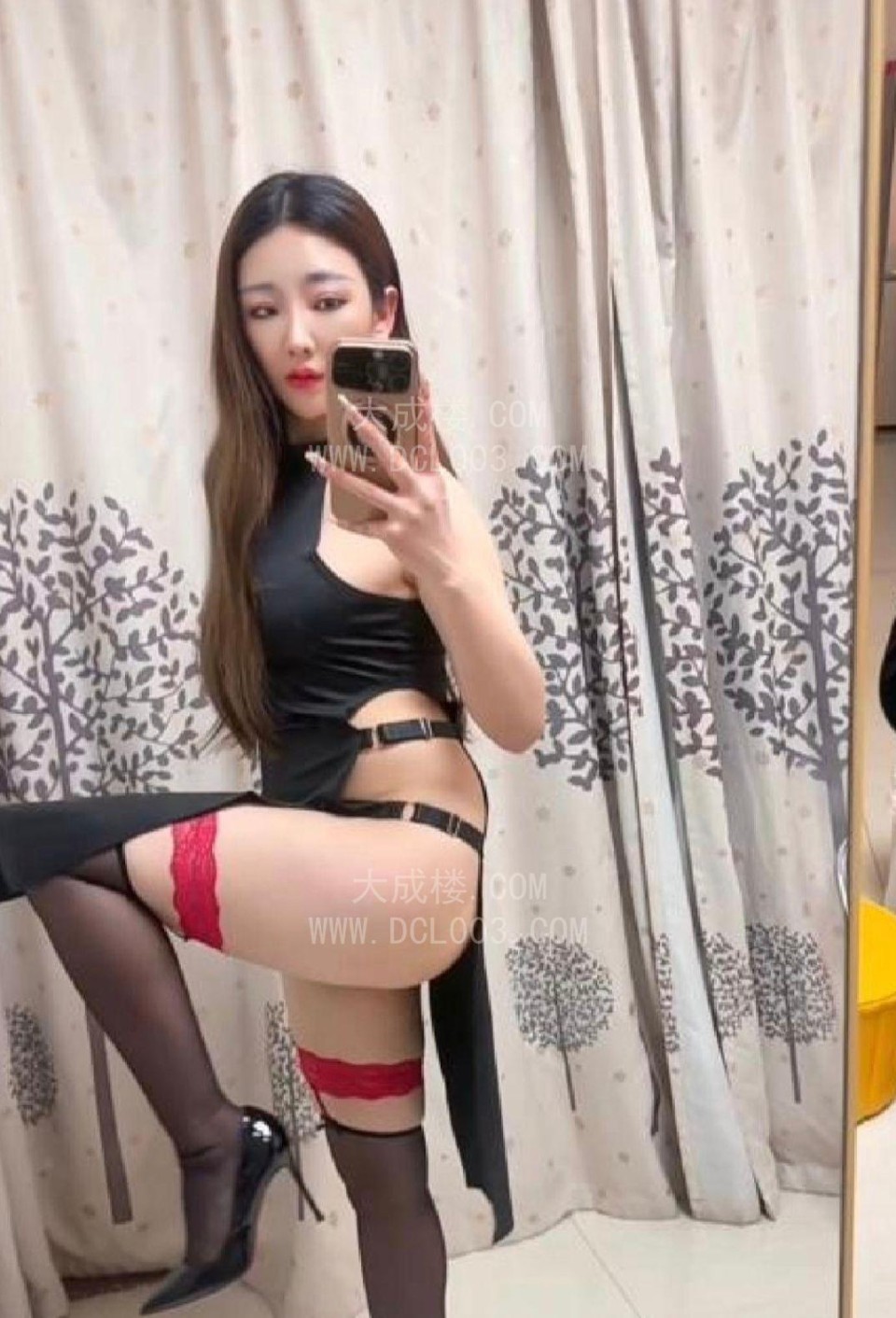 毒龙超爽骚女馨宝
