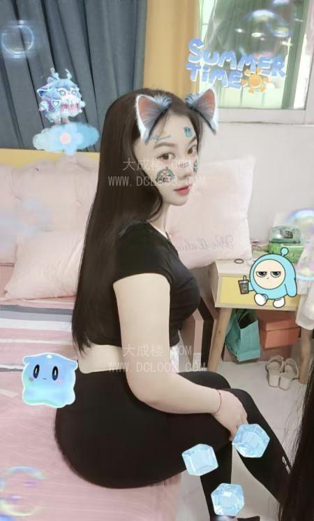 白嫩大波瑜伽老师